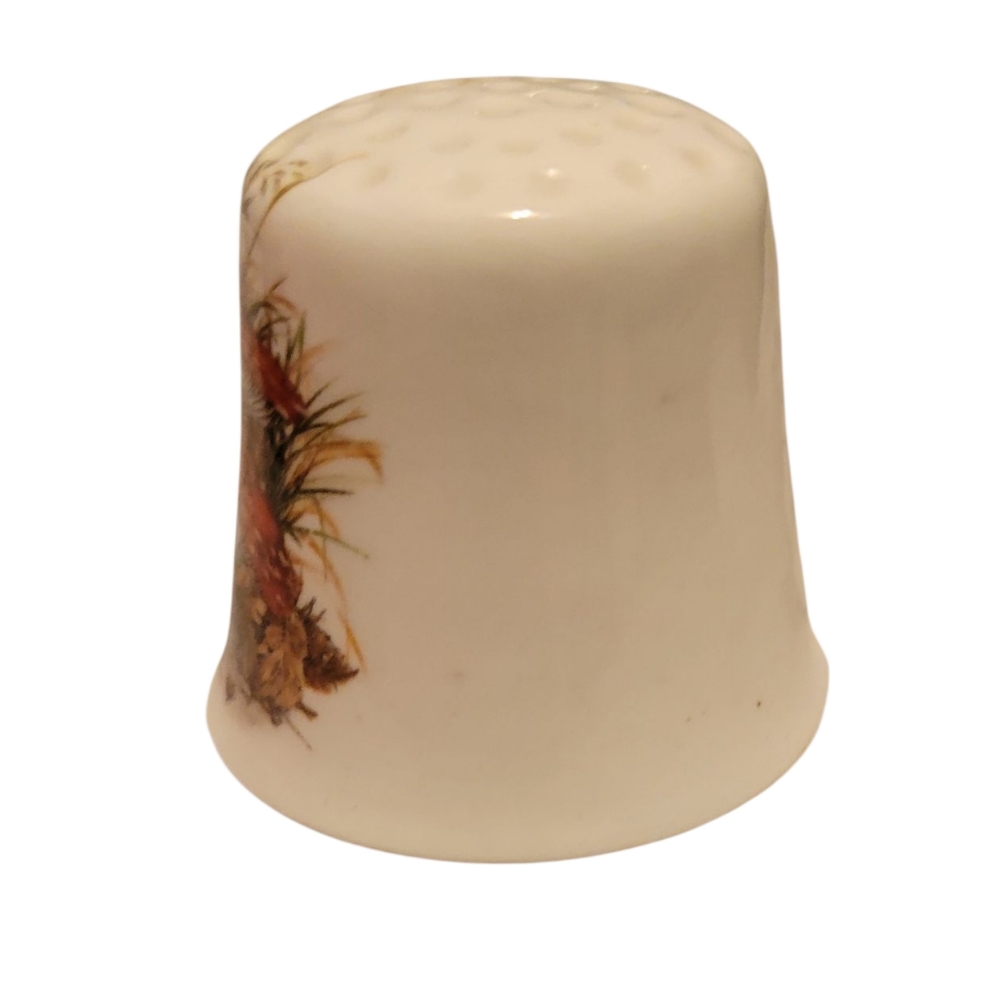 Hedgehog Mushroom Porcelain Thimble - Picture 3 of 6